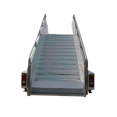 Dieselové schody pre cestujúcich
