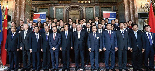 Participați la Summit-ul cu Prim-ministrul