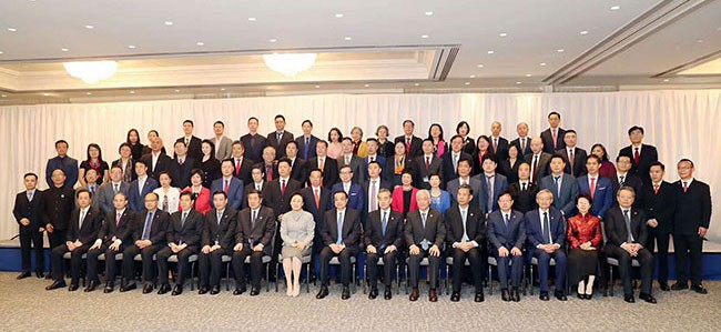 EU首脳、中国の欧州の優秀な起業家代表と会談