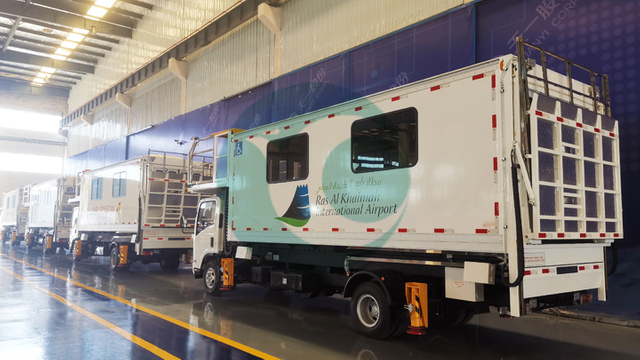 空港アンビュリフト(ディーゼル)