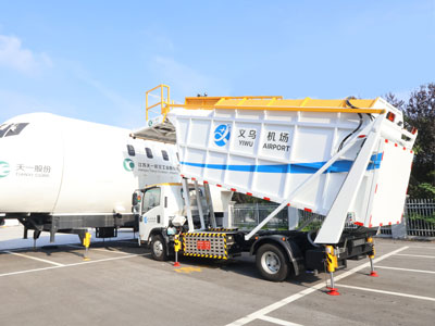  avionsko vozilo za odvoz smeća