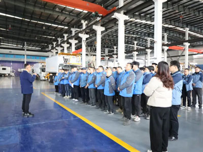 Společnost Tianyi Co., Ltd. uspoř&aacute;dala v roce 2026 každoročn&iacute; mobilizačn&iacute; setk&aacute;n&iacute; ke zlepšen&iacute; kvality, jehož c&iacute;lem bylo upevnit svou vedouc&iacute; pozici v oblasti vybaven&iacute; pro civiln&iacute; letectv&iacute; prostřednictv&iacute;m 'hard power a soft power'.